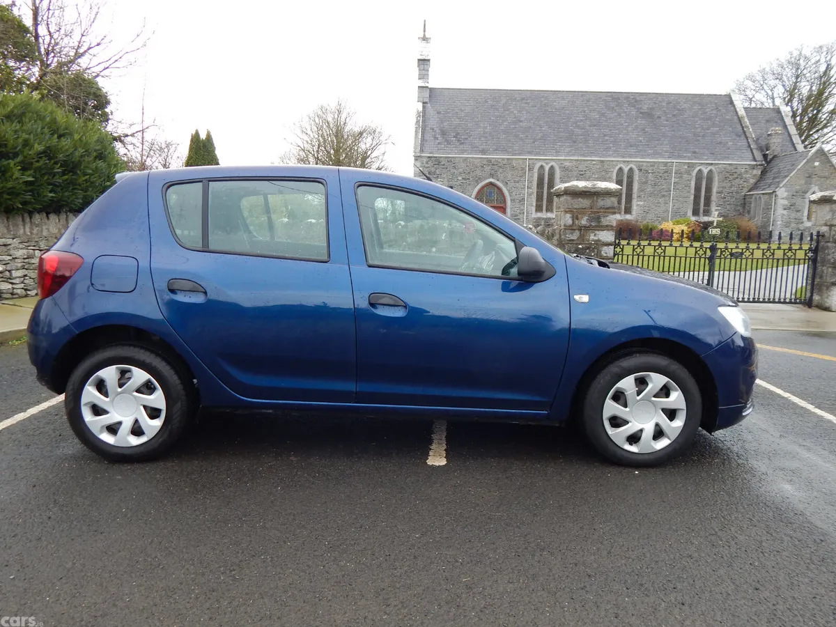 Dacia Sandero Hatchback, Diesel, 2017, Blue