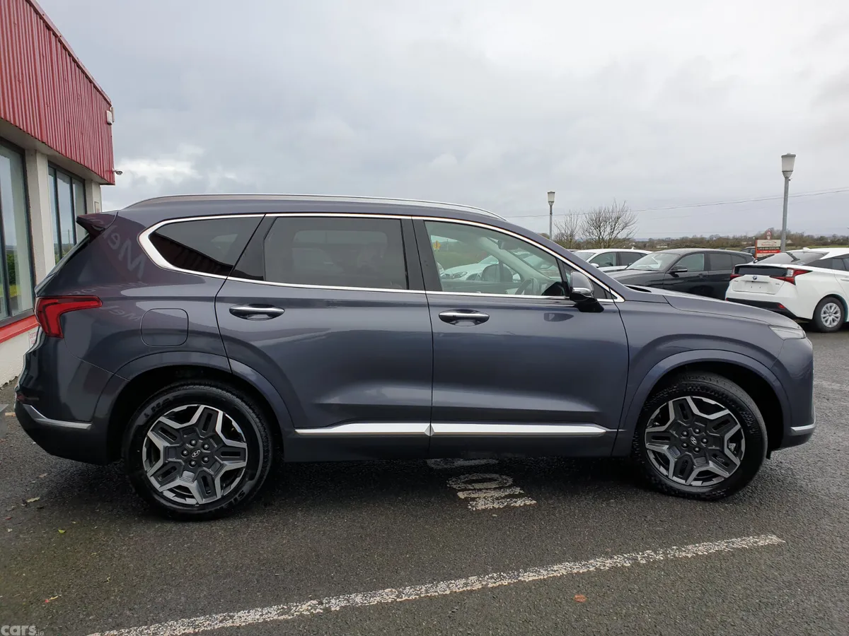 Hyundai Santa Fe SUV, Petrol Plug-in Hybrid, 2022, Blue