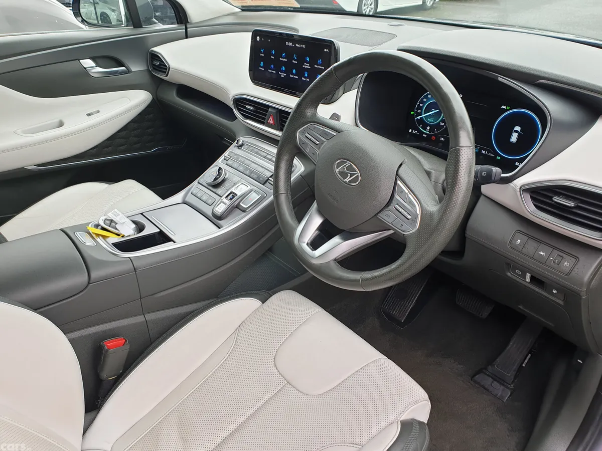 Hyundai Santa Fe SUV, Petrol Plug-in Hybrid, 2022, Blue