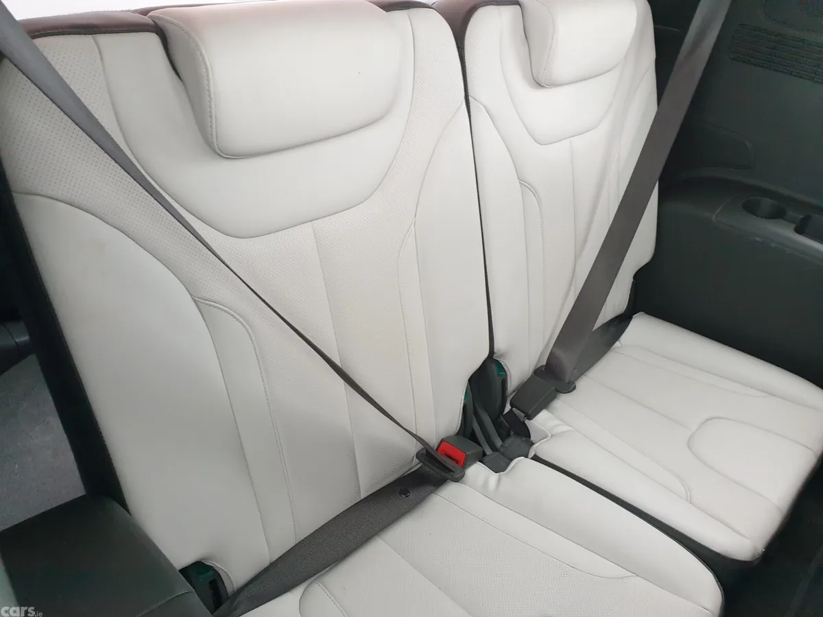 Hyundai Santa Fe SUV, Petrol Plug-in Hybrid, 2022, Blue
