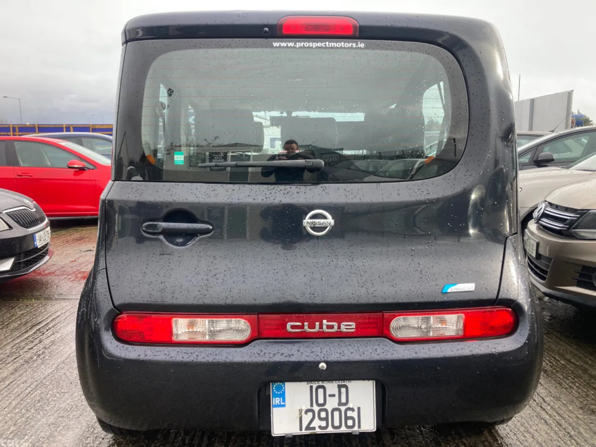 Nissan Cube MPV, Petrol, 2010, Black