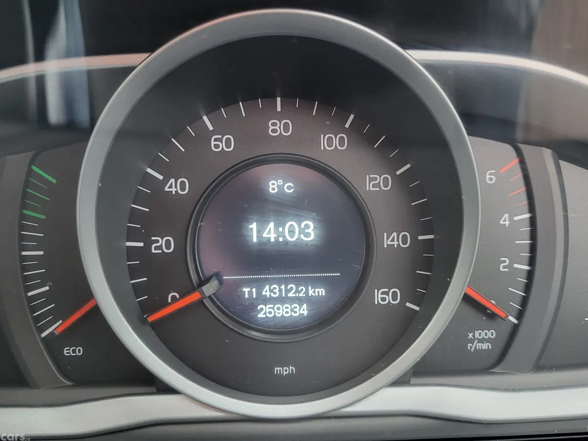 Volvo V60 Estate, Diesel, 2016, Black