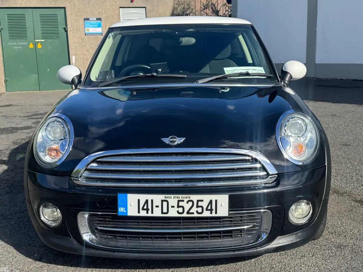 Mini Cooper Hatchback, Petrol, 2014, Black