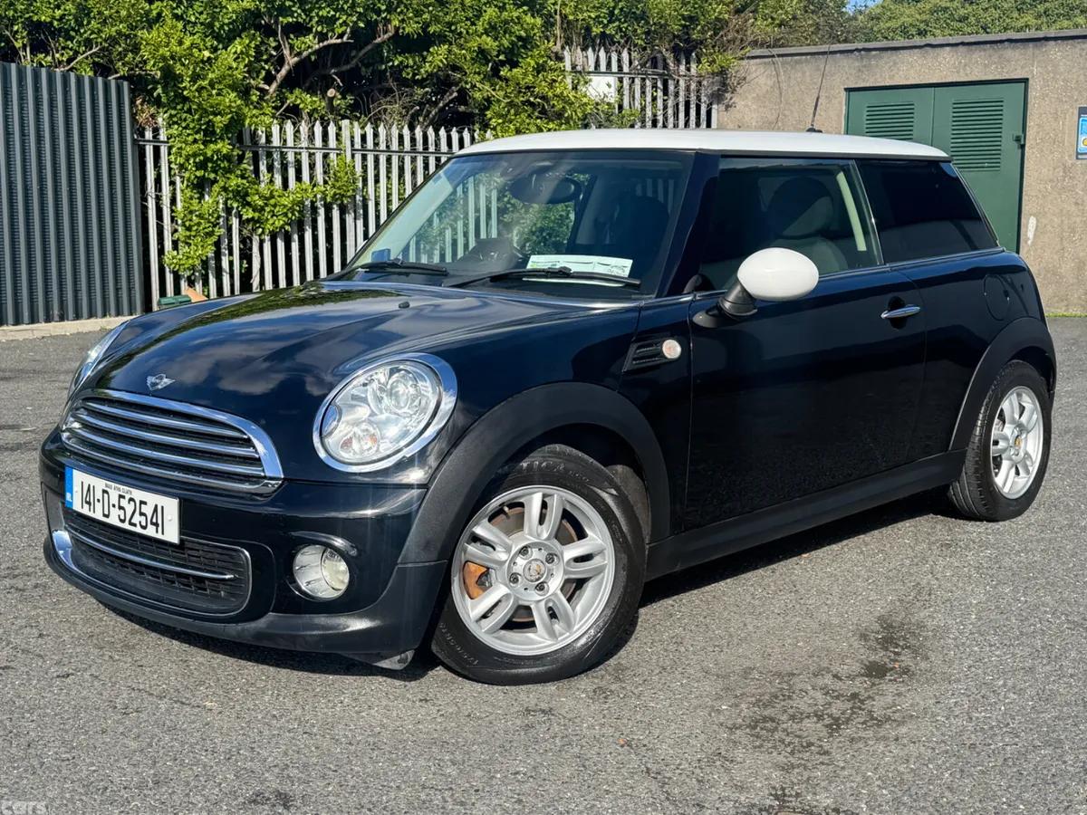Mini Cooper Hatchback, Petrol, 2014, Black