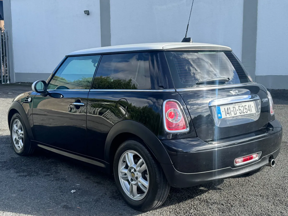Mini Cooper Hatchback, Petrol, 2014, Black
