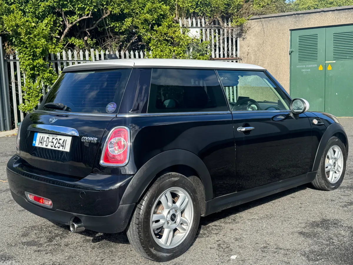 Mini Cooper Hatchback, Petrol, 2014, Black