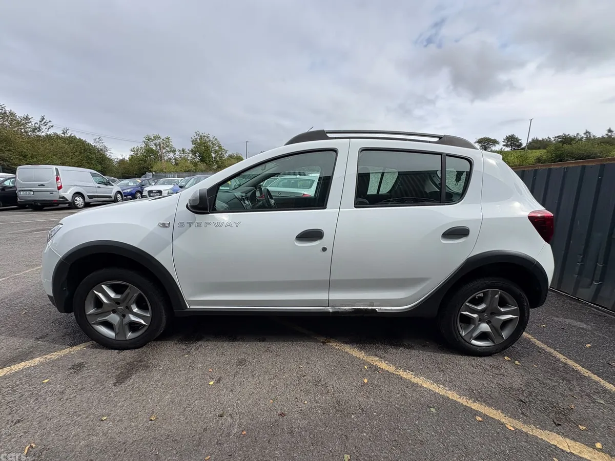 Dacia Sandero Stepway Hatchback, Petrol, 2019, White