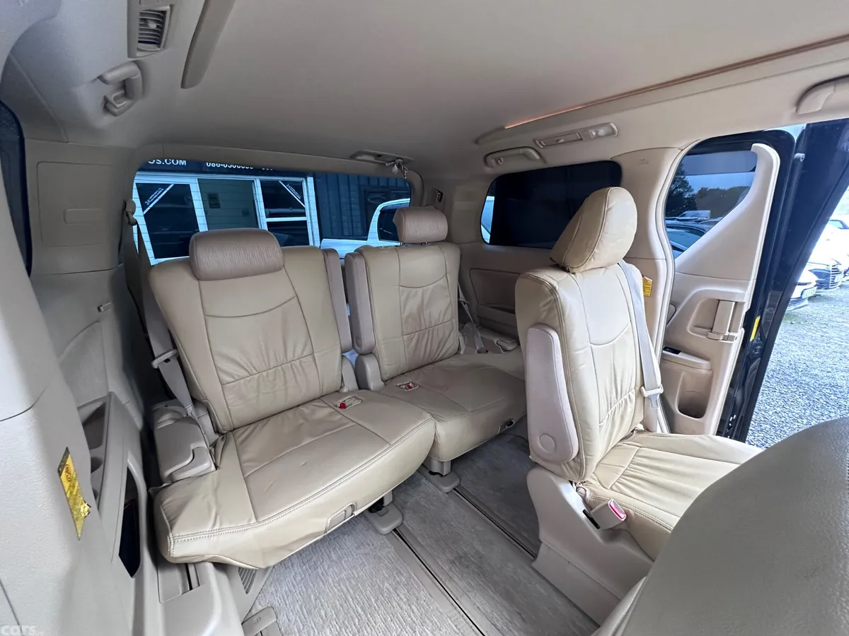 Toyota Alphard MPV, Petrol Hybrid, 2014, Black