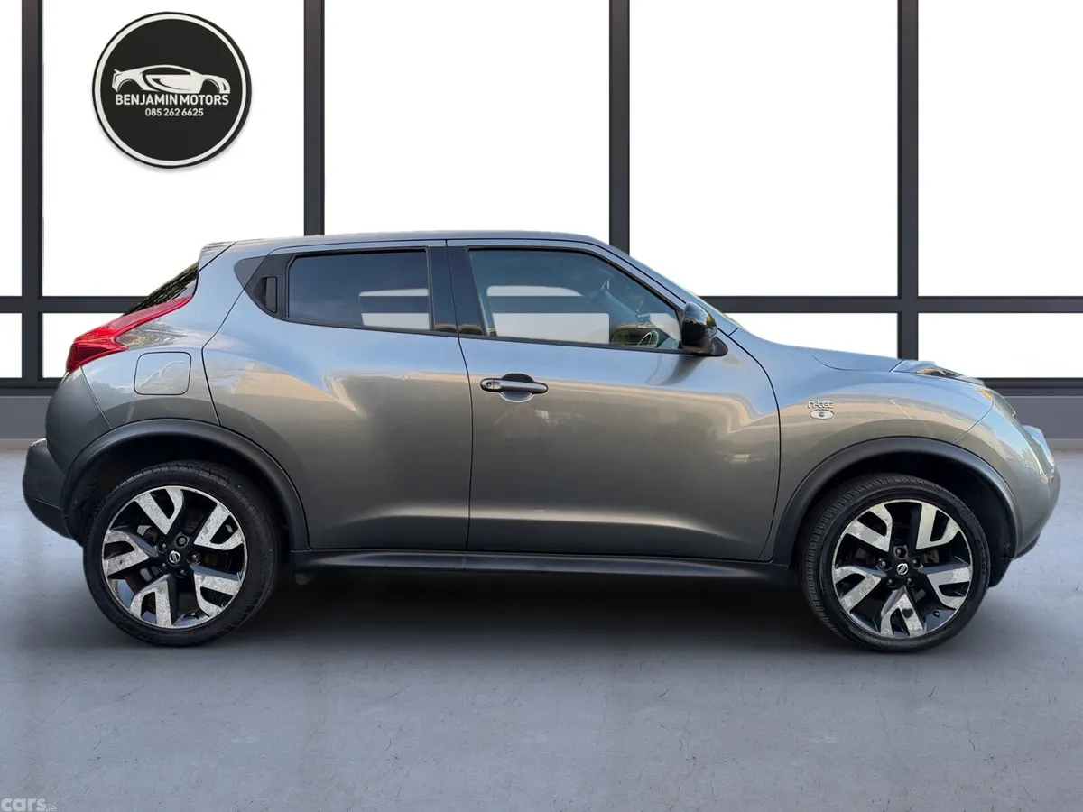 Nissan Juke SUV, Diesel, 2014, Grey