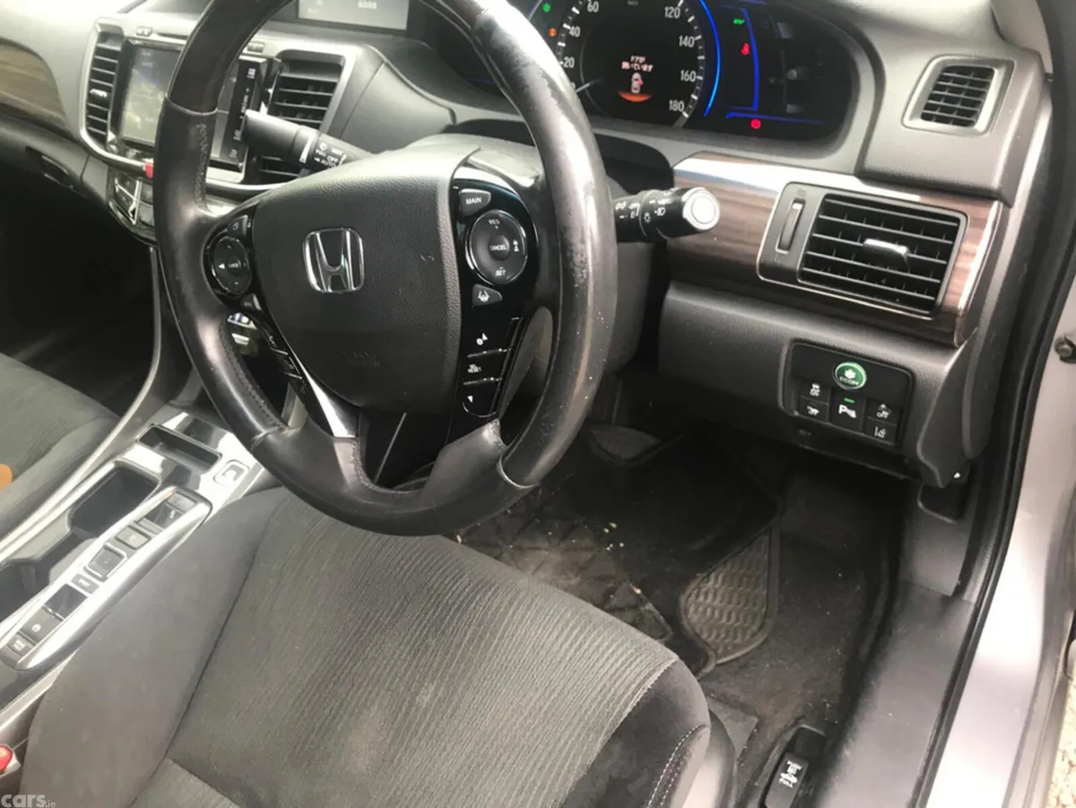 Honda Accord Saloon, Petrol Hybrid, 2017, Grey