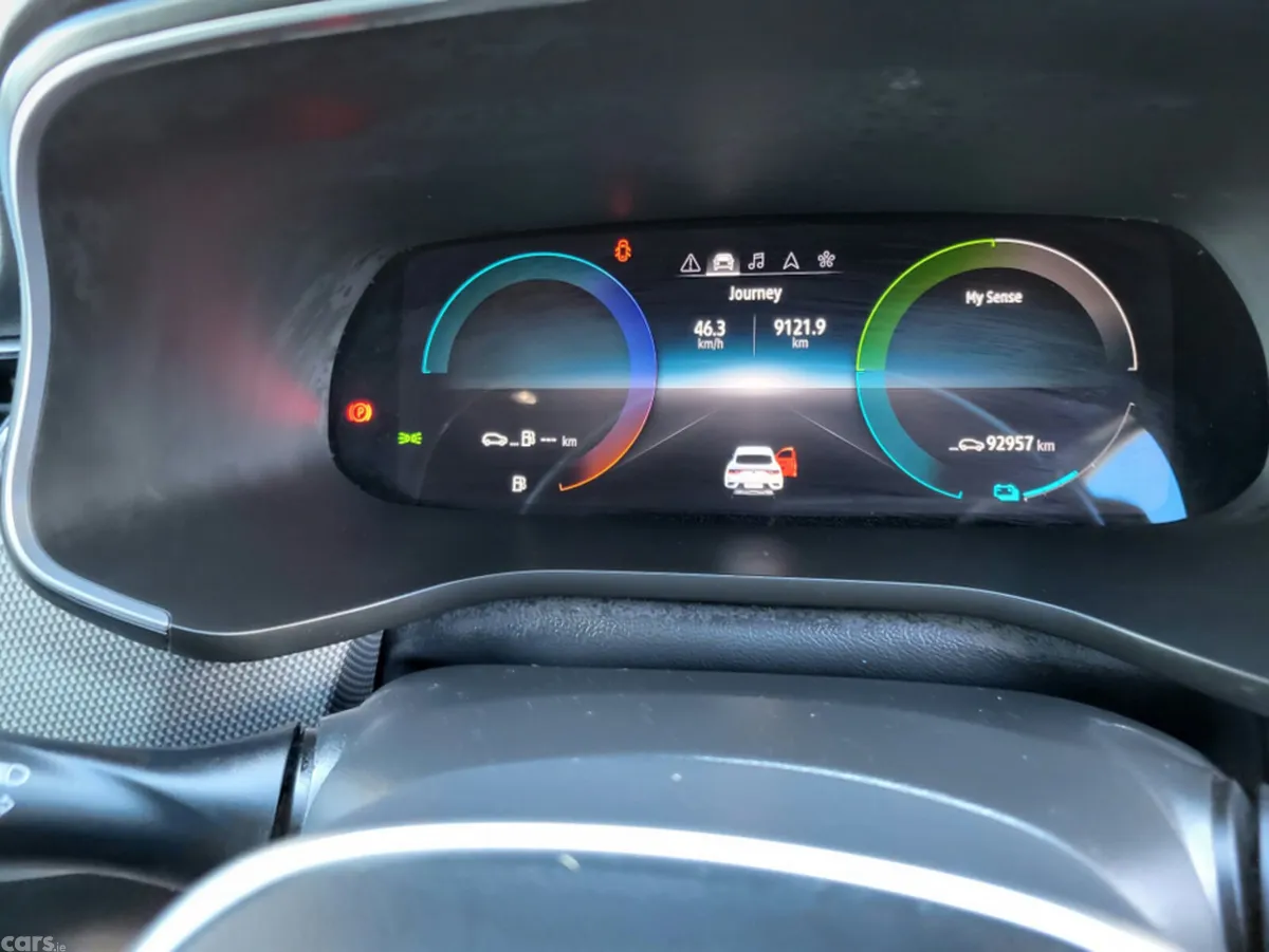 Renault Arkana Hatchback, Petrol, 2024, Blue