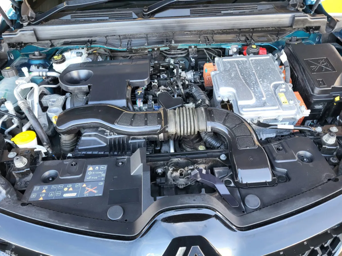 Renault Arkana Hatchback, Petrol, 2024, Blue
