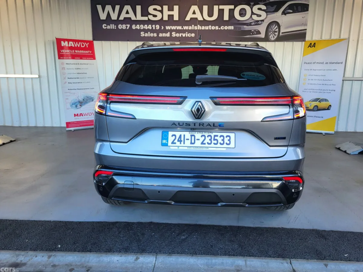 Renault Austral SUV, Petrol, 2024, Grey