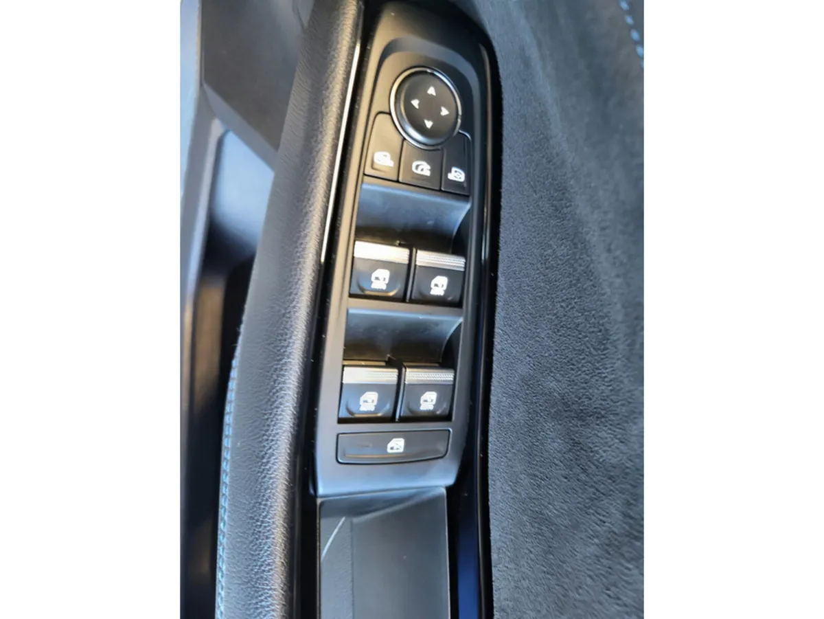 Renault Austral SUV, Petrol, 2024, Grey