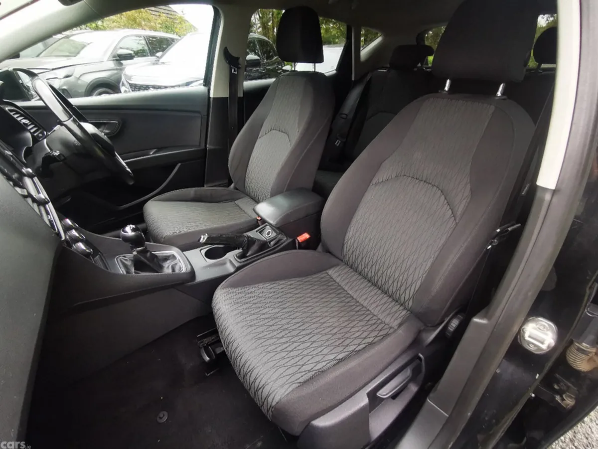 SEAT Leon Hatchback, Diesel, 2016, Black