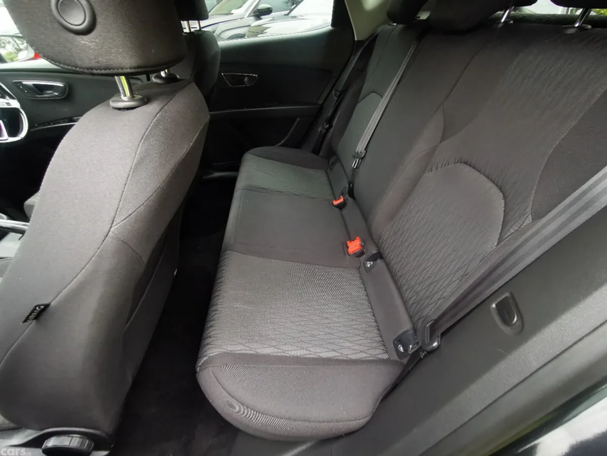 SEAT Leon Hatchback, Diesel, 2016, Black