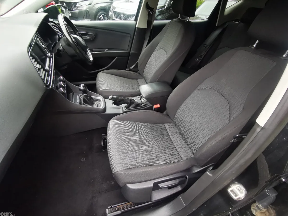 SEAT Leon Hatchback, Diesel, 2016, Black