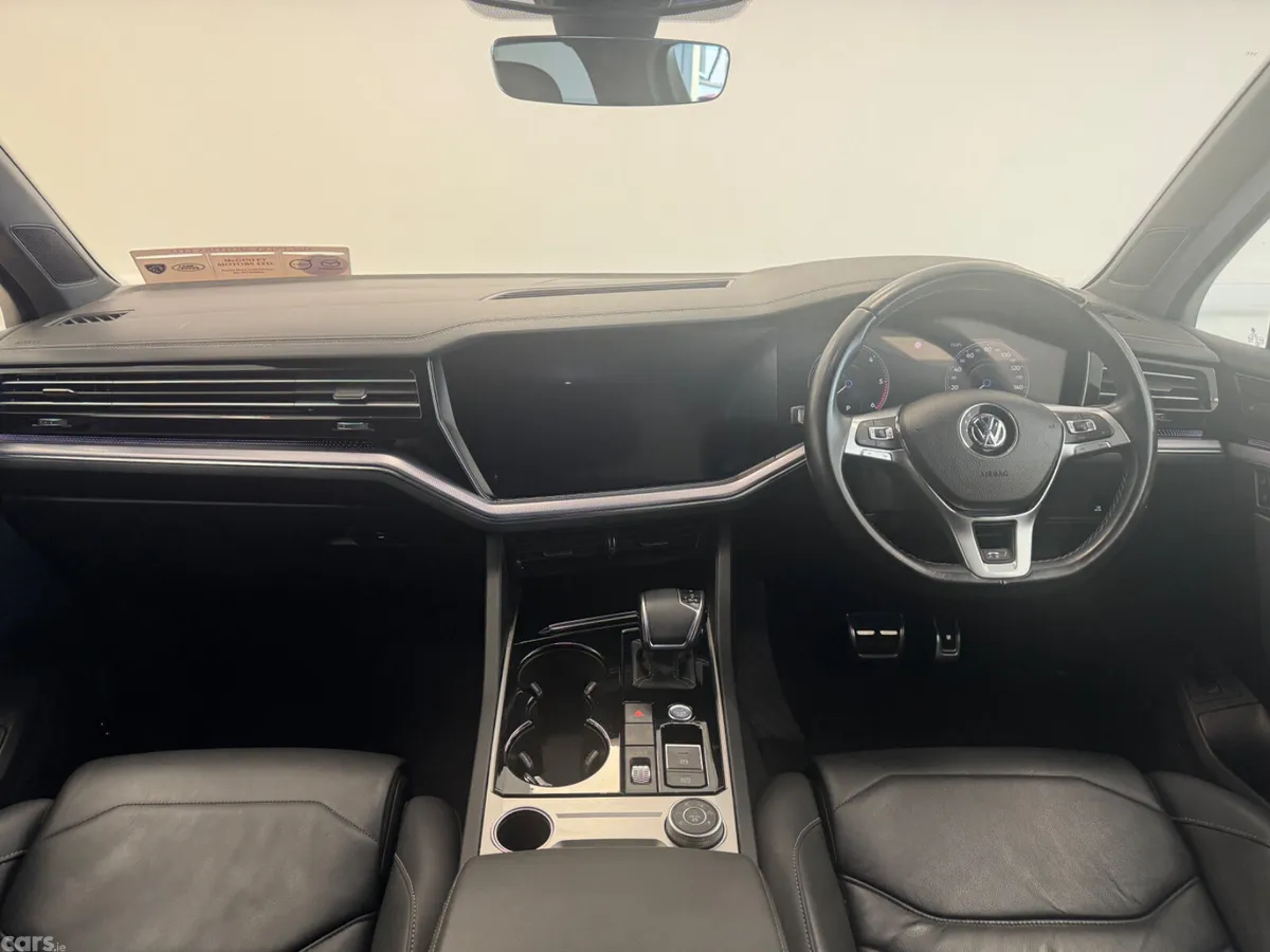 Volkswagen Touareg SUV, Diesel, 2020, White