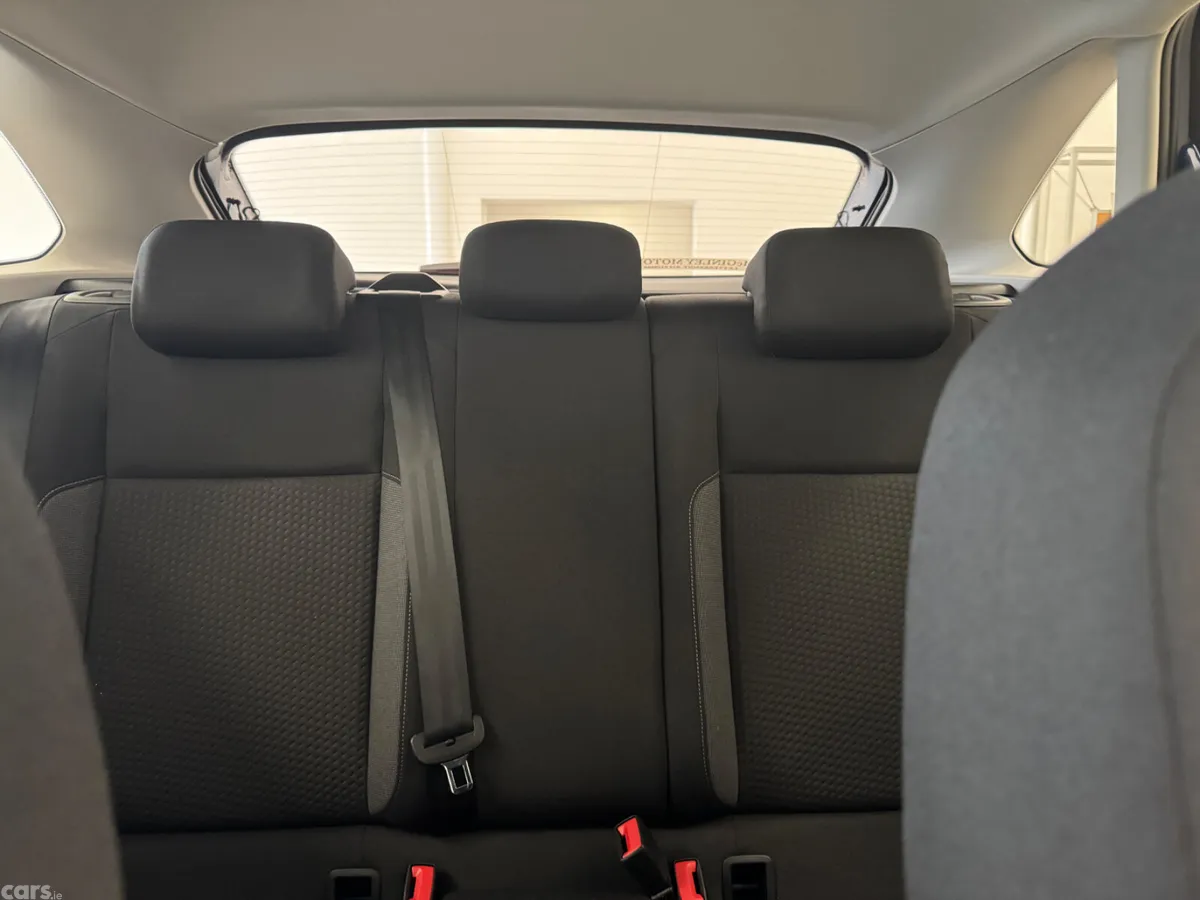 Volkswagen Taigo SUV, Petrol, 2025, Blue