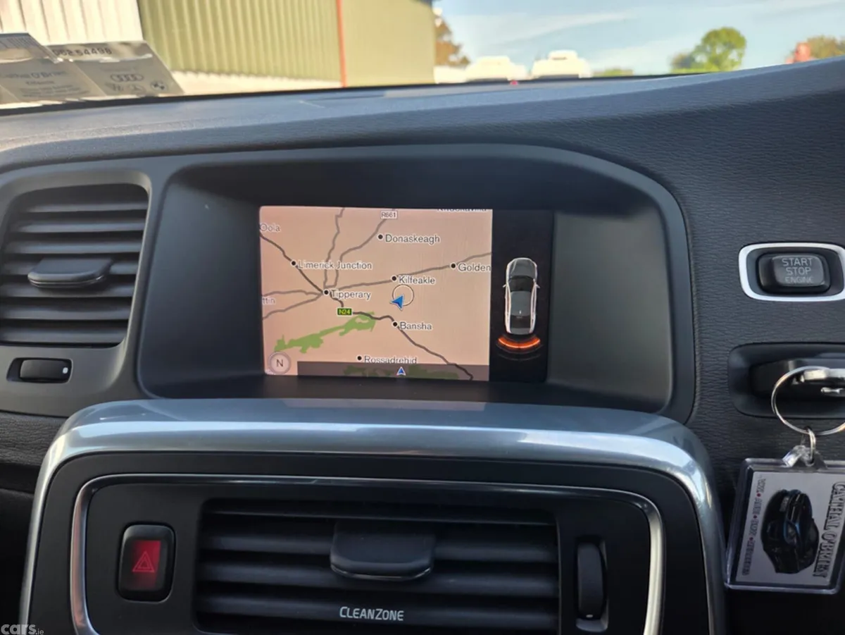 Volvo S60 Saloon, Diesel, 2018, Silver