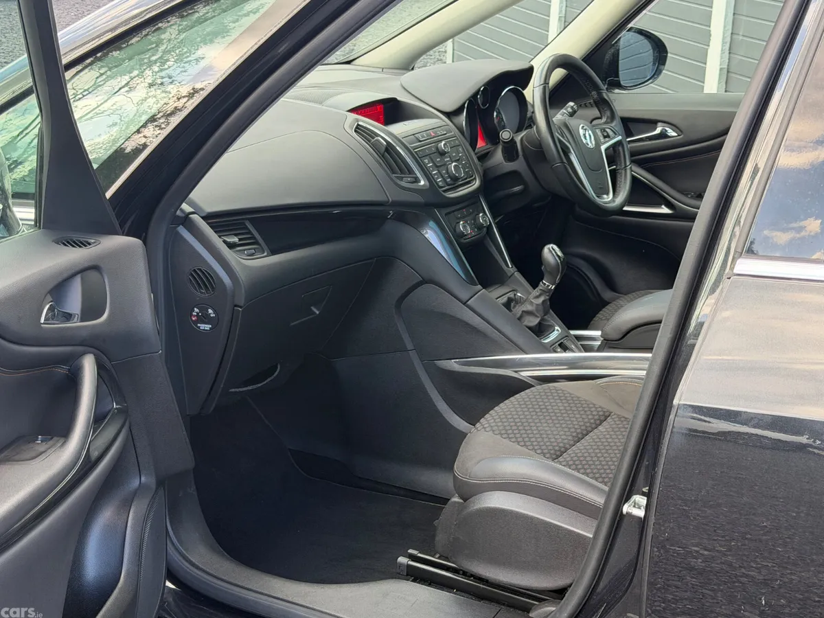Vauxhall Zafira MPV, Diesel, 2016, Black