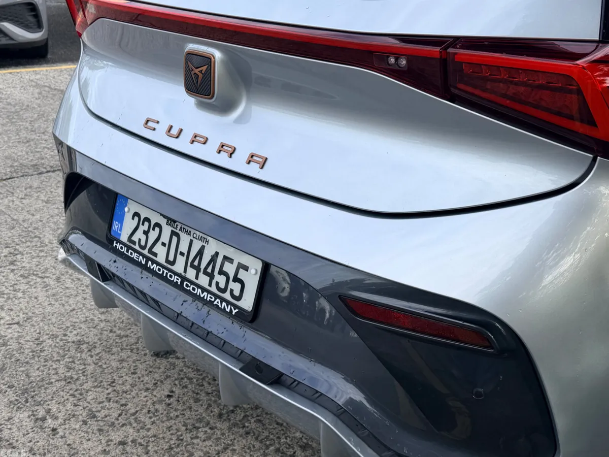 Cupra Born Estate, Electric, 2023, Grey