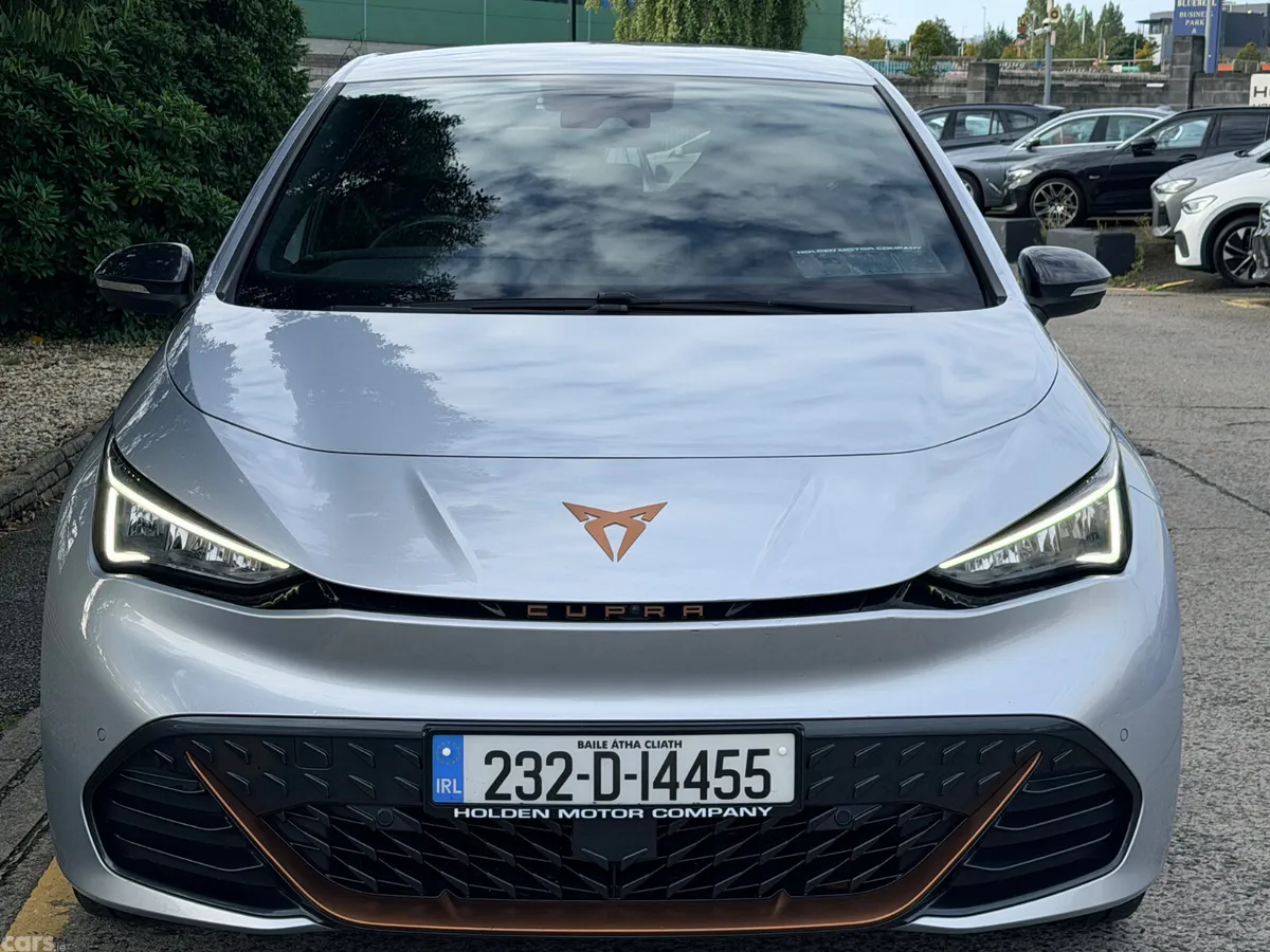Cupra Born Estate, Electric, 2023, Grey