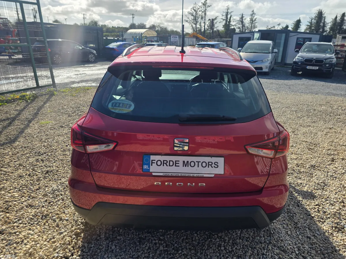 SEAT Arona SUV, Diesel, 2018, Red