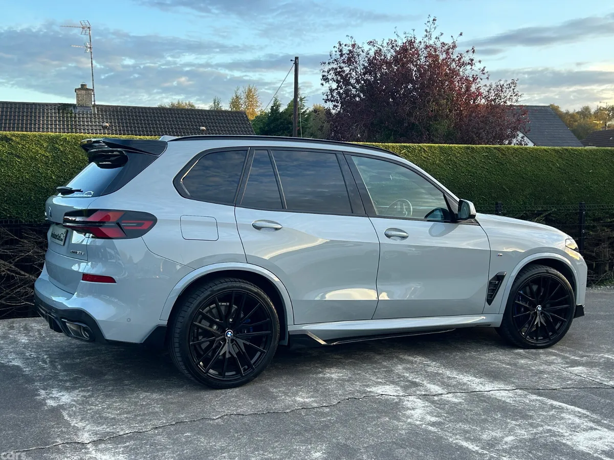 BMW X5 SUV, Petrol Hybrid, 2024, Grey