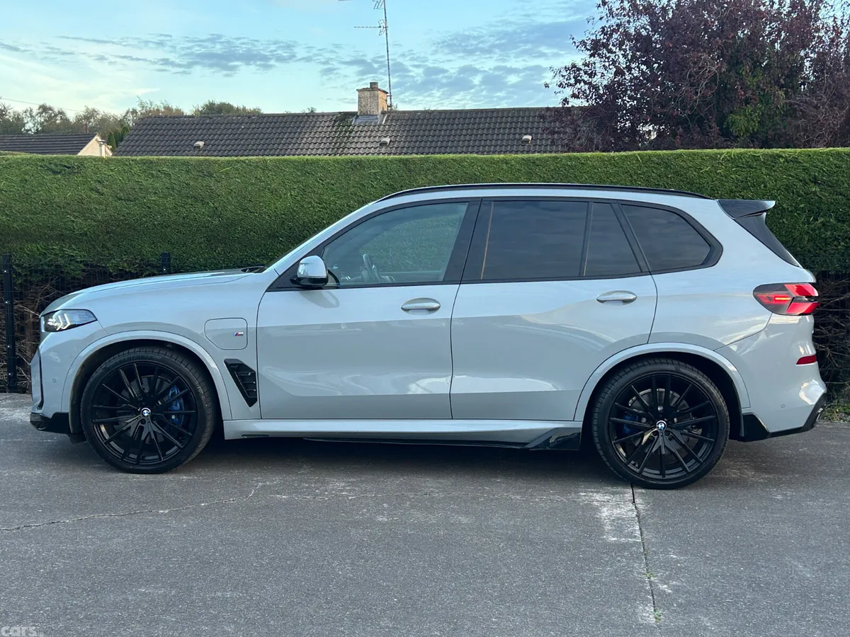 BMW X5 SUV, Petrol Hybrid, 2024, Grey