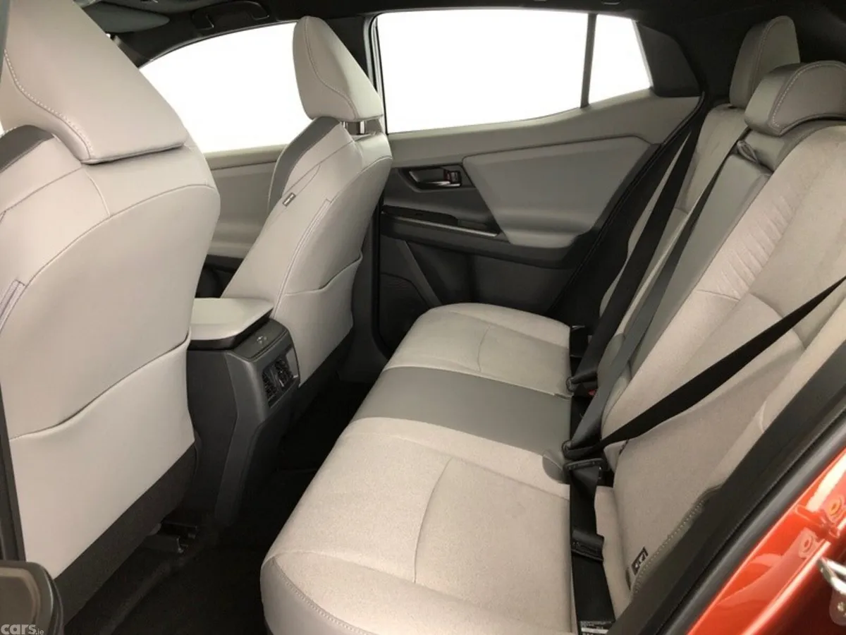 Toyota C-HR Estate, Electric, 2026, Brown