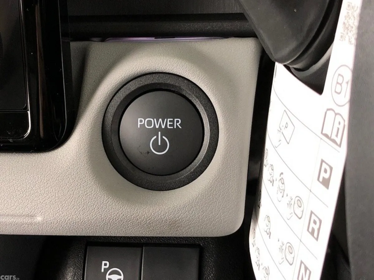 Toyota C-HR Estate, Electric, 2026, Brown