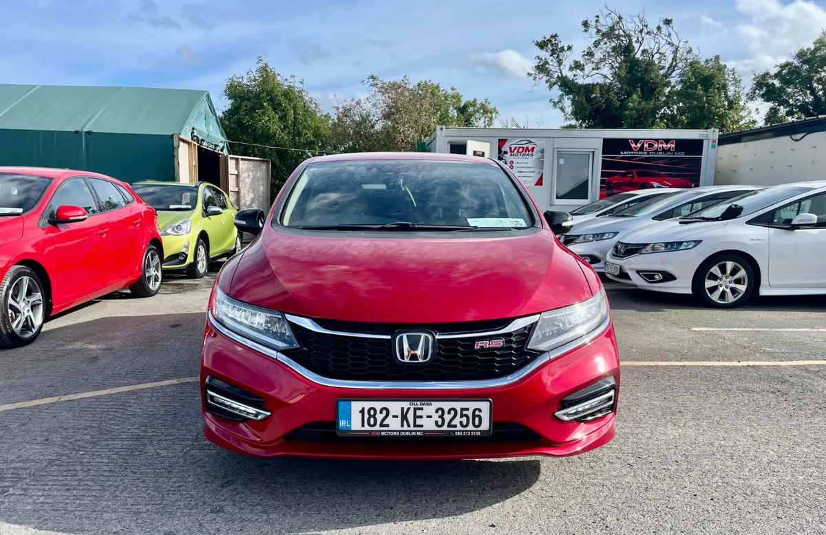 Honda Jade Estate, Petrol Hybrid, 2018, Red