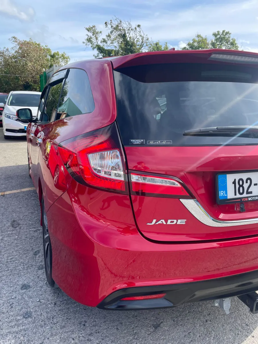 Honda Jade Estate, Petrol Hybrid, 2018, Red