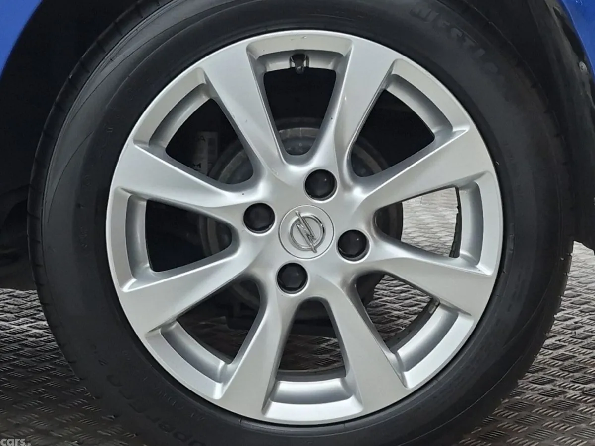 Opel Corsa Hatchback, Petrol, 2023, Blue
