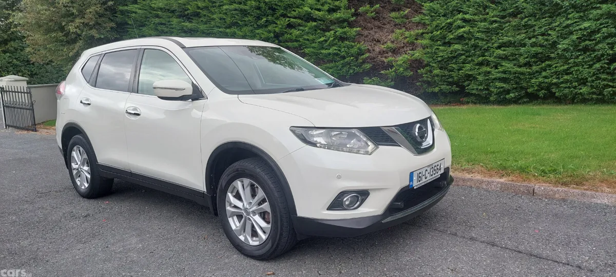 Nissan X-Trail SUV, Diesel, 2016, White