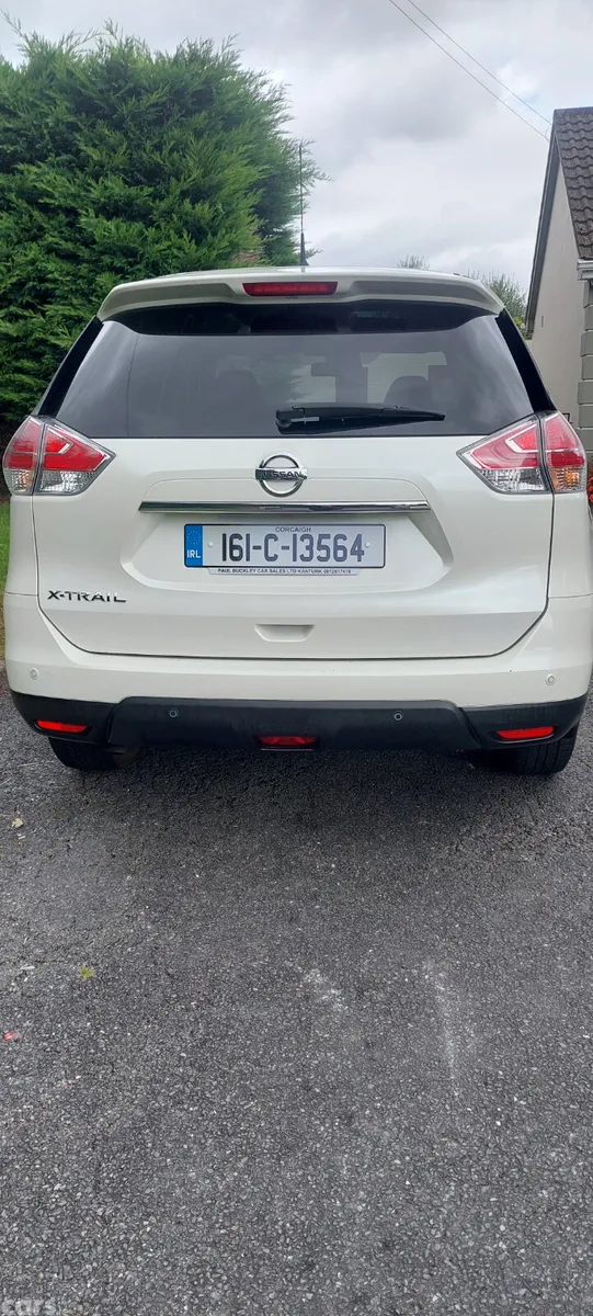 Nissan X-Trail SUV, Diesel, 2016, White