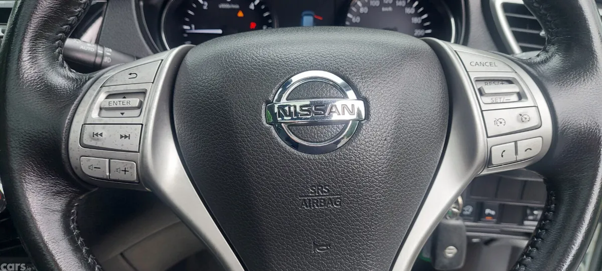 Nissan X-Trail SUV, Diesel, 2016, White