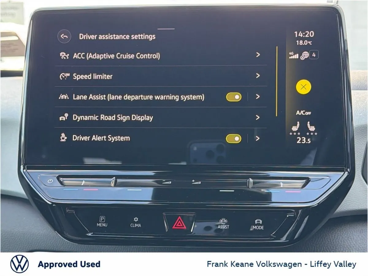 Volkswagen ID.3 Hatchback, Electric, 2023, White