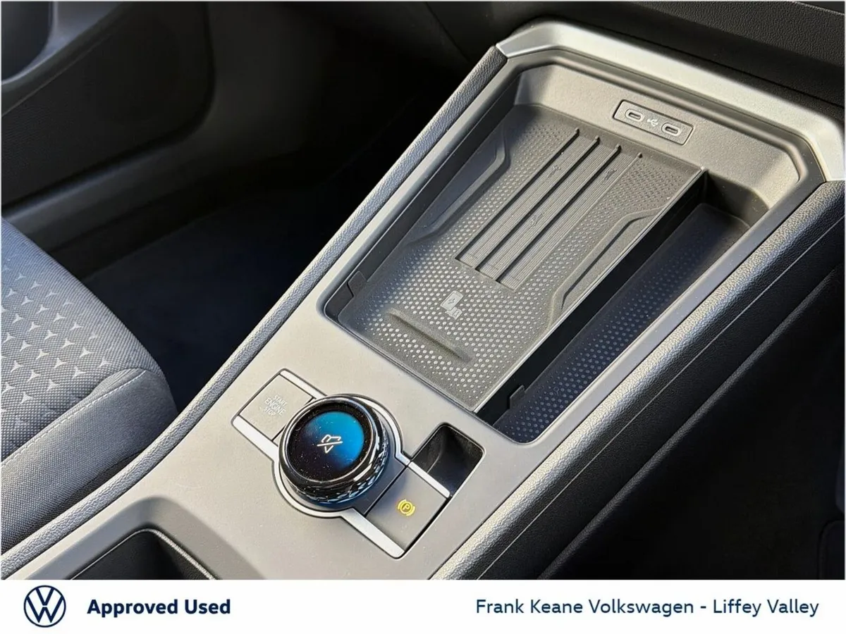Volkswagen T-Roc SUV, Petrol, 2026, Black