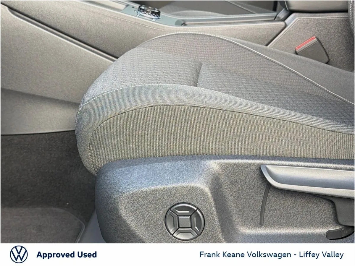 Volkswagen T-Roc SUV, Petrol, 2026, Black