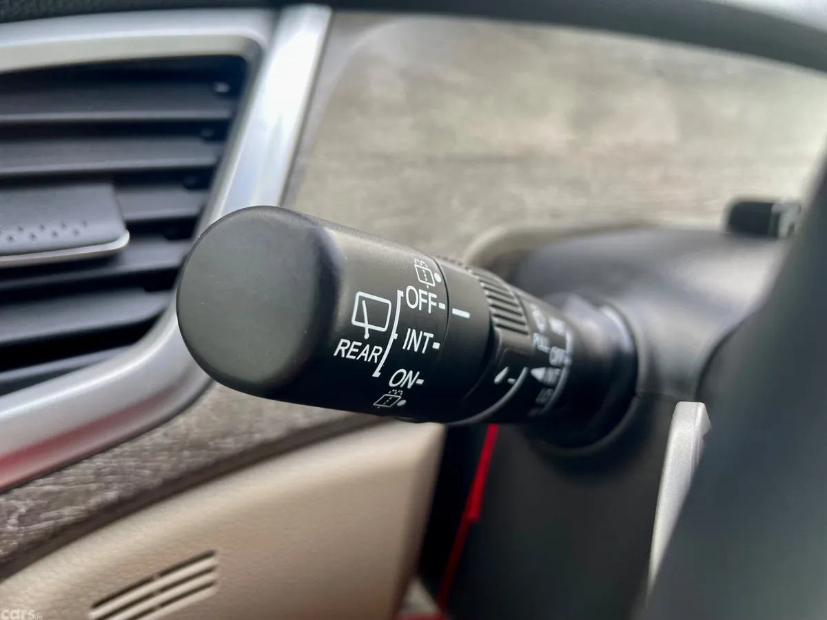 Honda Jade Estate, Petrol Hybrid, 2018, Red