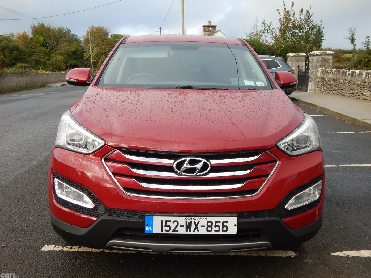 Hyundai Santa Fe SUV, Diesel, 2015, Red