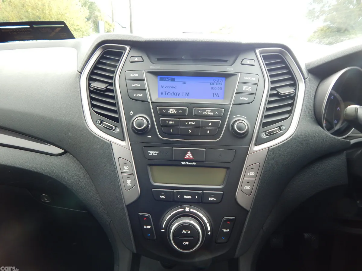 Hyundai Santa Fe SUV, Diesel, 2015, Red