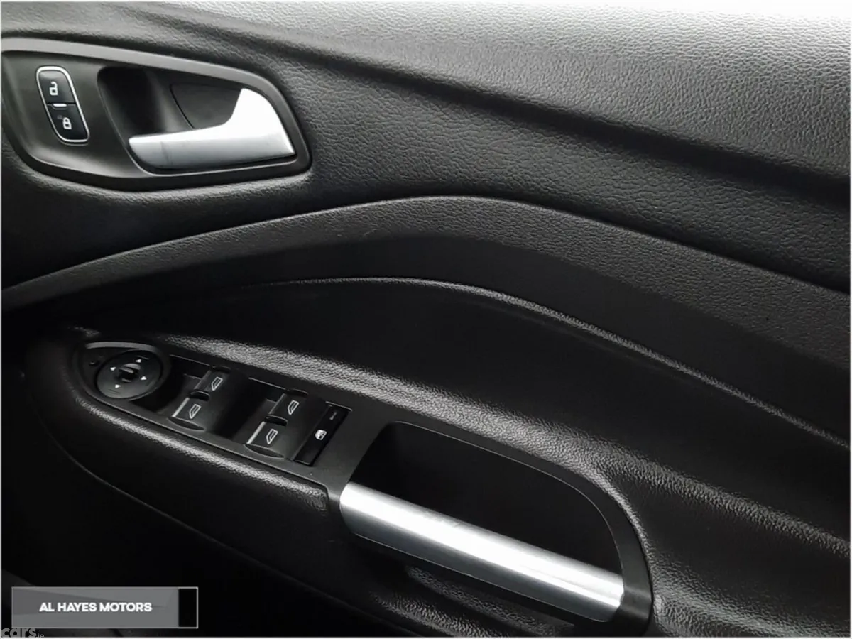 Ford Kuga SUV, Diesel, 2019, Red