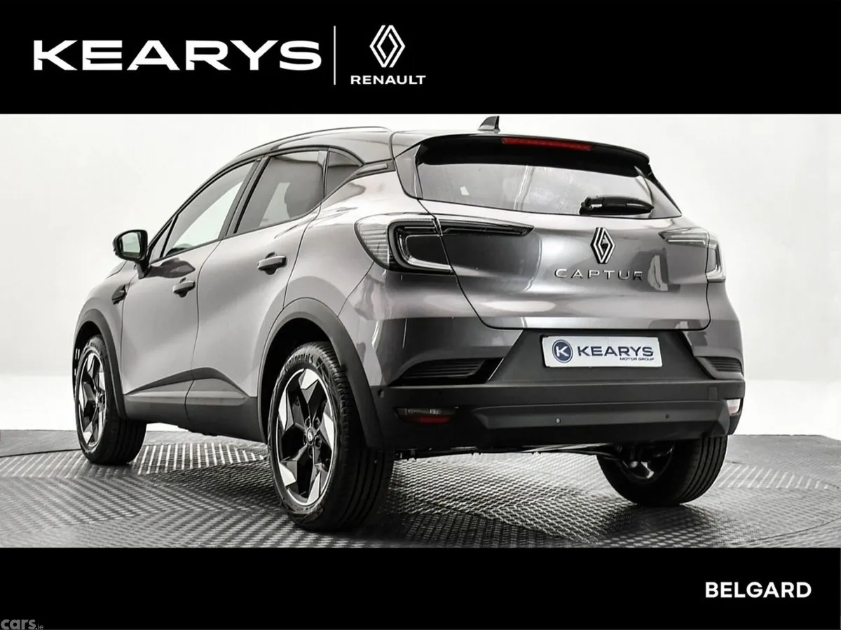Renault Captur Hatchback, Petrol, 2026, Grey