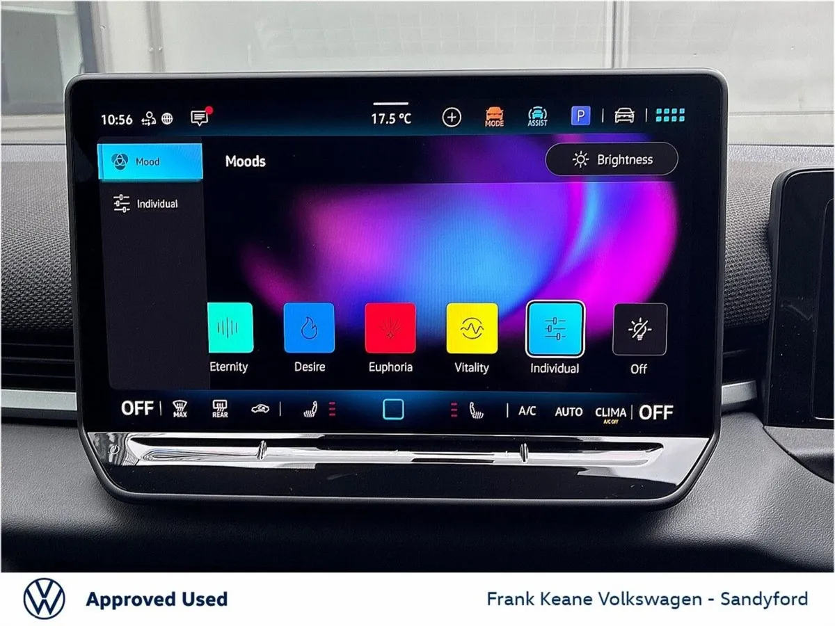 Volkswagen T-Roc SUV, Petrol, 2027, White