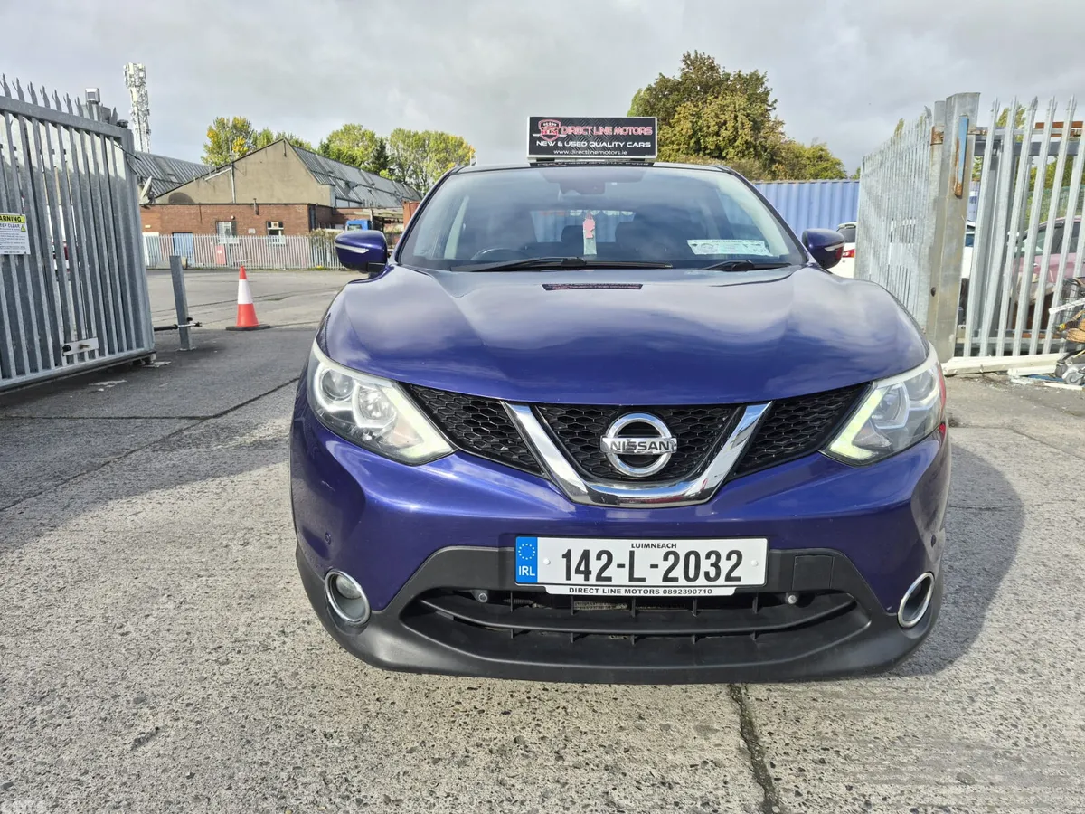 Nissan Qashqai Hatchback, Petrol, 2014, Blue