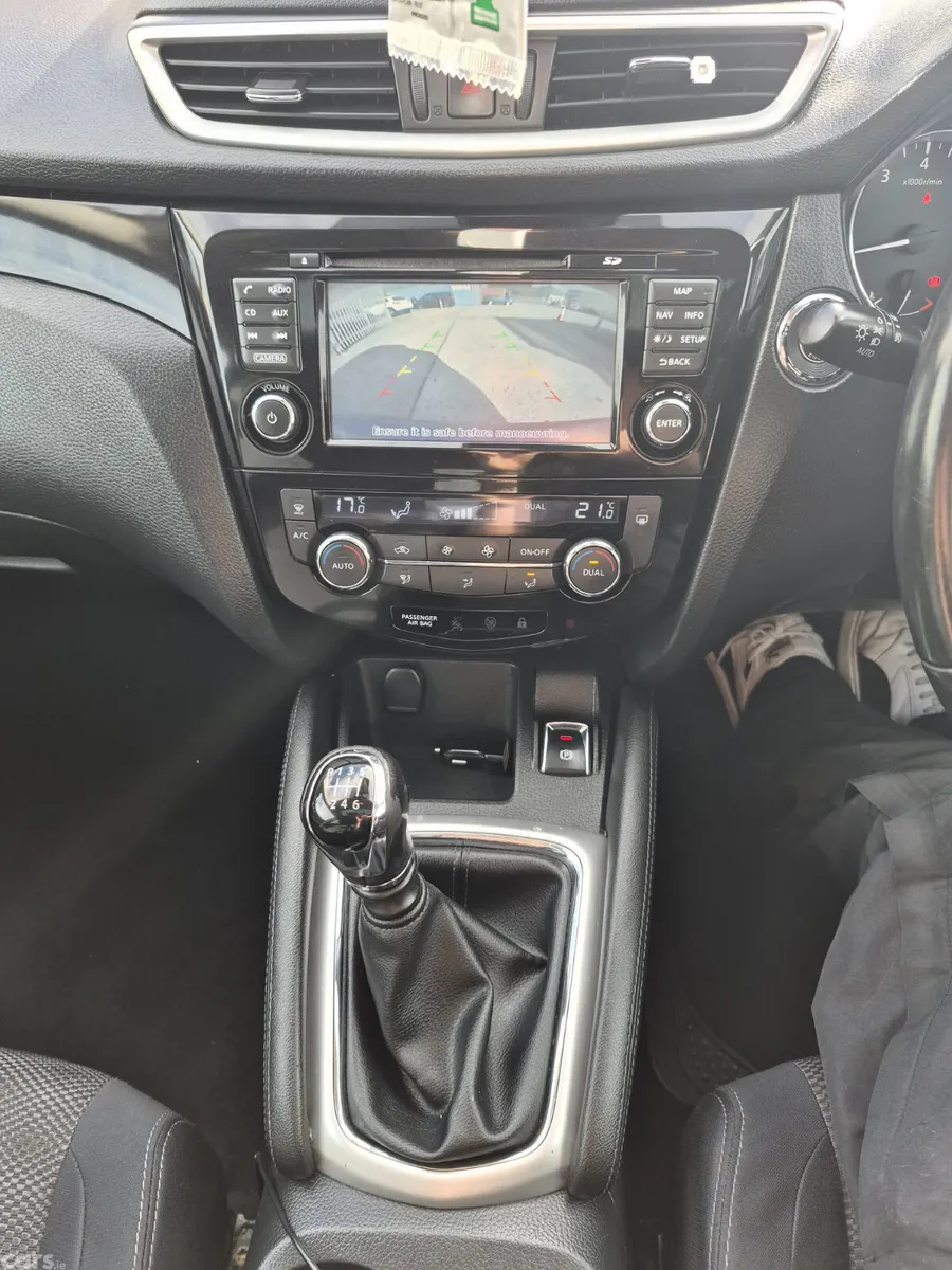 Nissan Qashqai Hatchback, Petrol, 2014, Blue