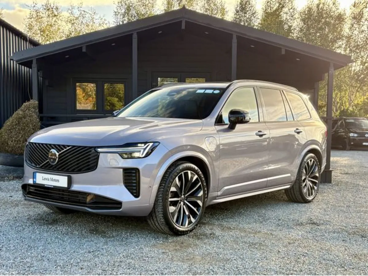 Volvo XC90 SUV, Petrol Hybrid, 2026, Silver